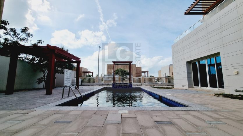 Villa in Marina, Abu Dhabi, UAE 6 bedrooms, 1858m2