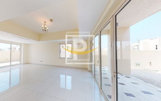 Villa in Dubai Waterfront, Dubai, UAE 4 bedrooms, 759.2m2