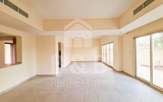 Townhouse in Al Hamra Village, Ras Al Khaimah, UAE 3 bedrooms, 201.5m2