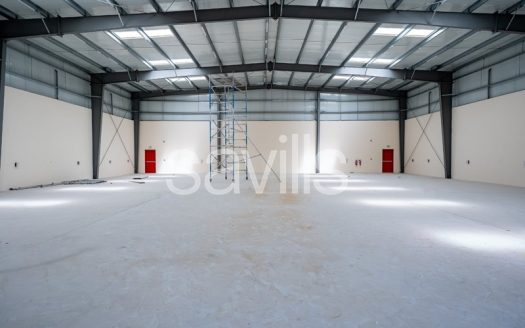 Warehouse in Al Sajaa, Sharjah, UAE 810.9m2