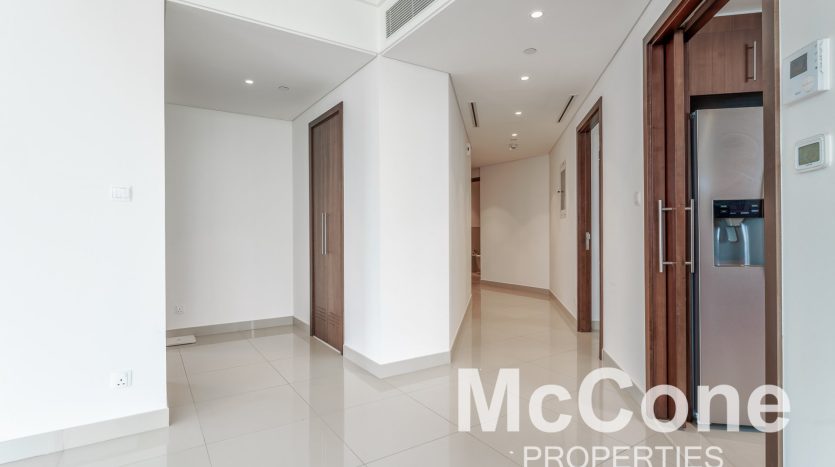 Apartment on Downtown Burj Dubai, 2 bedrooms, 131.36 m2