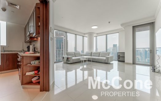 Apartment on Downtown Burj Dubai, 2 bedrooms, 131.36 m2